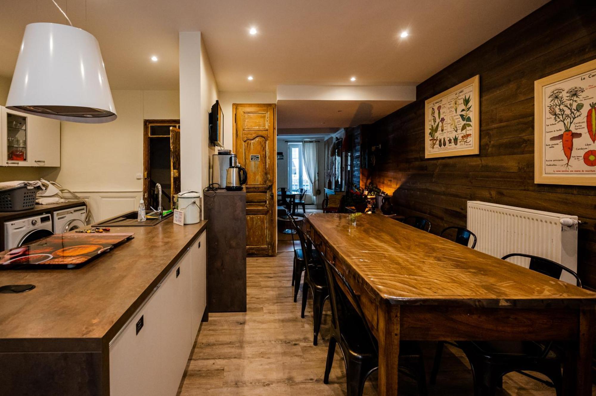 Gite Le Pied Du Geant - Local Securise Pour Les Velos Tournon-sur-Rhone Luaran gambar